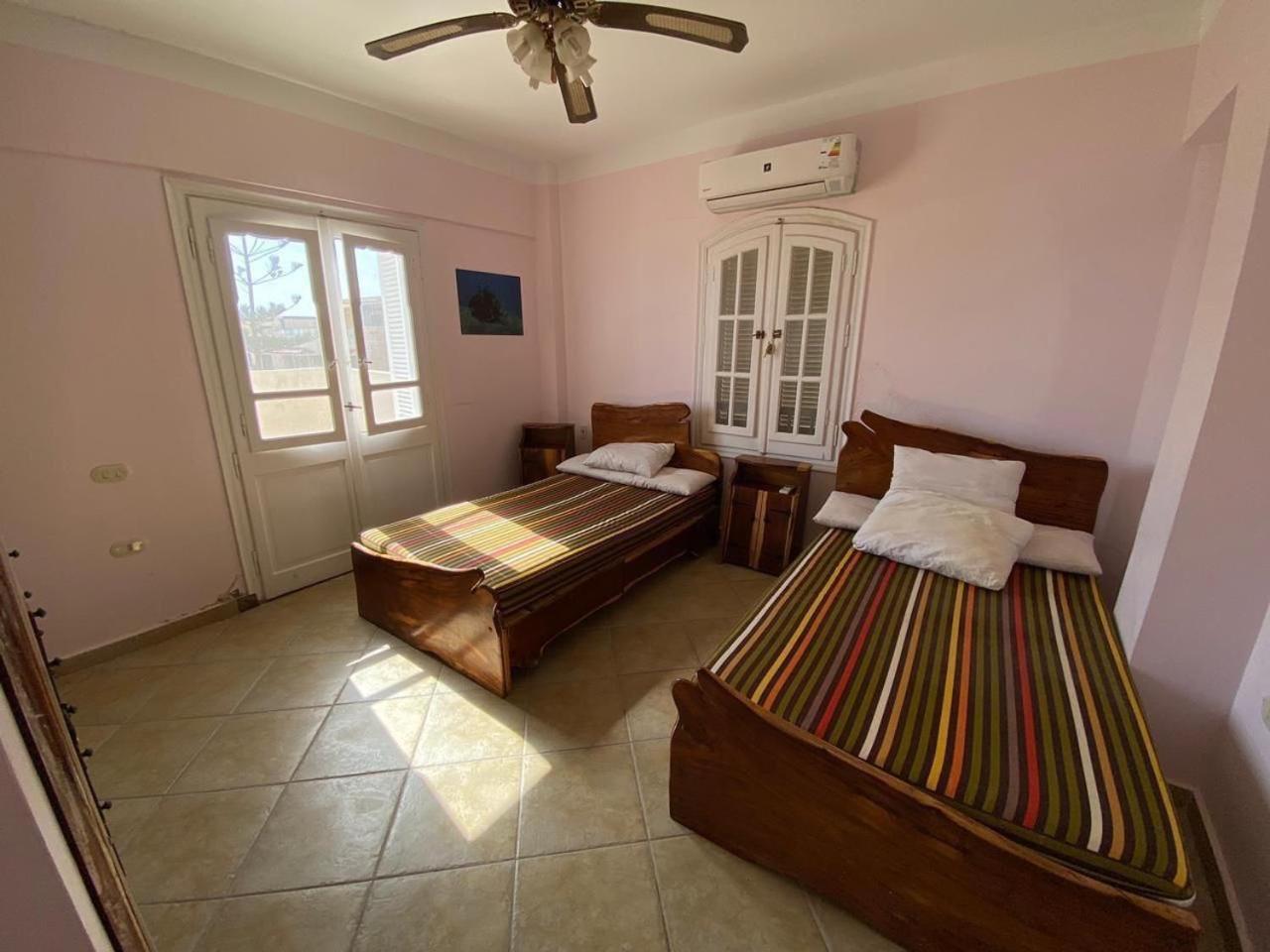 Beachfront Chalet In Green Beach, North Coast El-Alamein Zimmer foto
