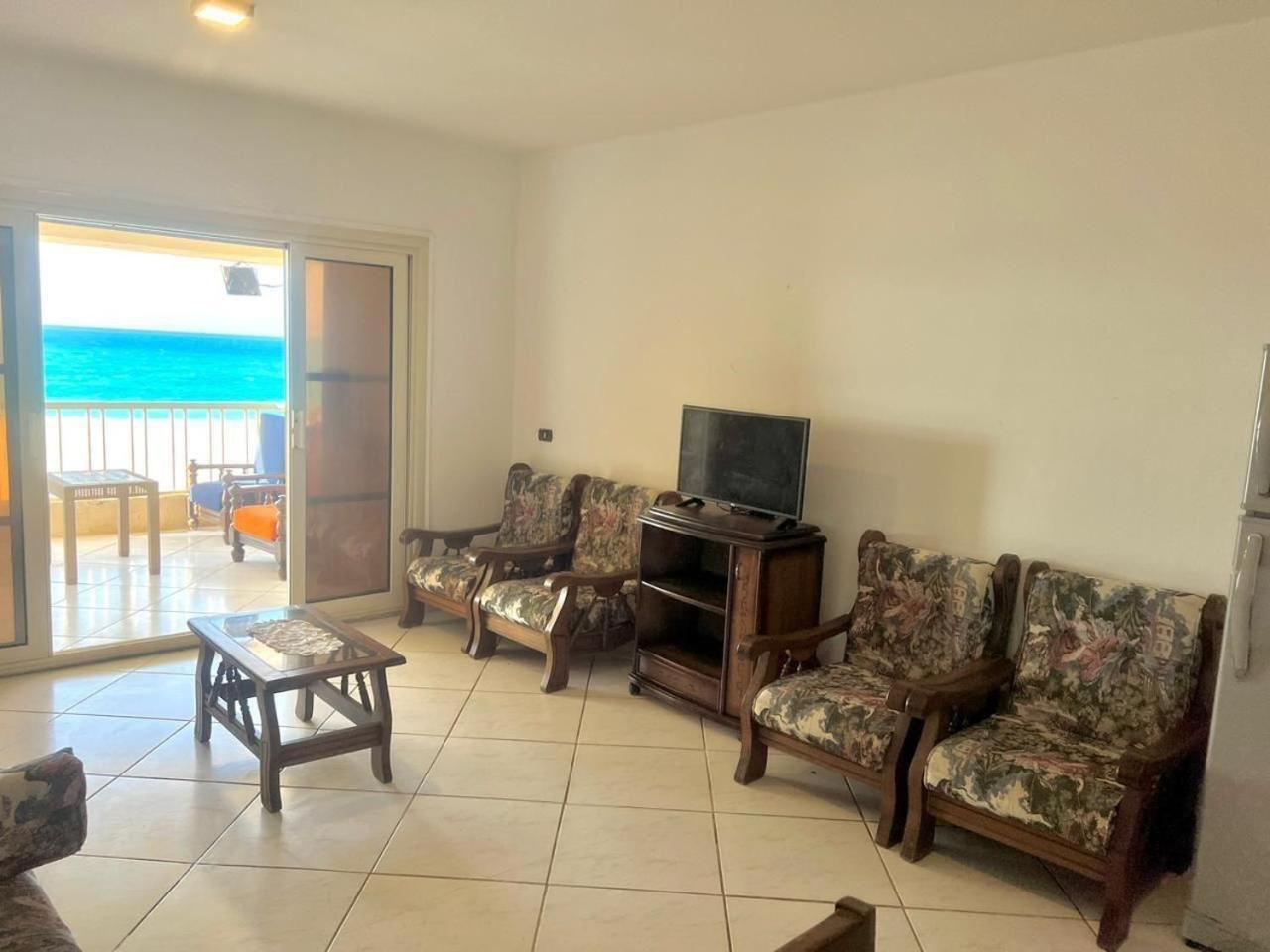 Beachfront Chalet In Green Beach, North Coast El-Alamein Zimmer foto