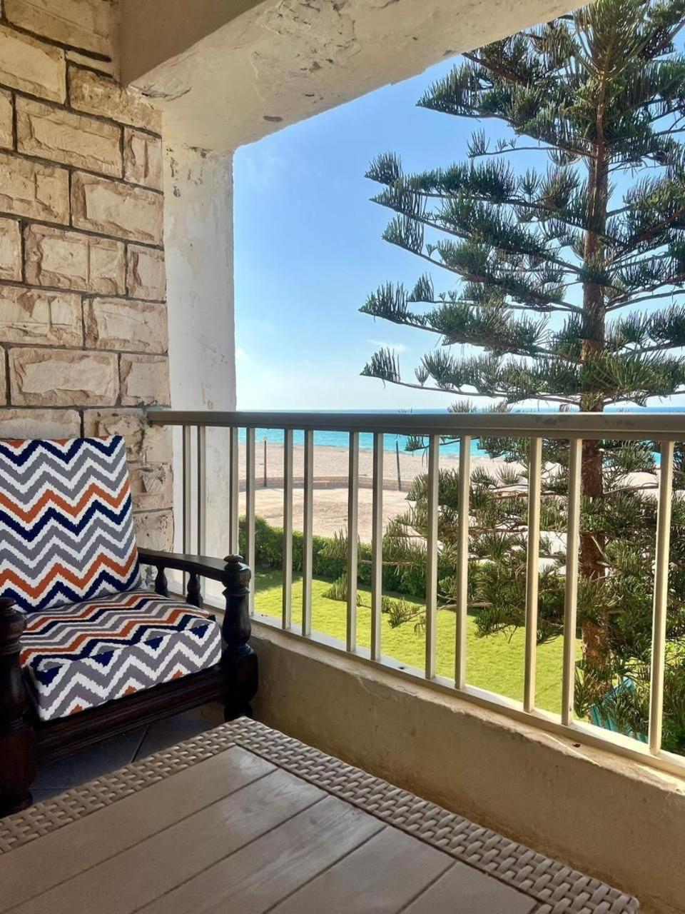 Beachfront Chalet In Green Beach, North Coast El-Alamein Exterior foto