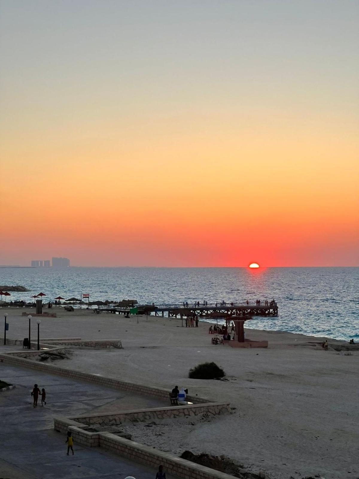 Beachfront Chalet In Green Beach, North Coast El-Alamein Exterior foto