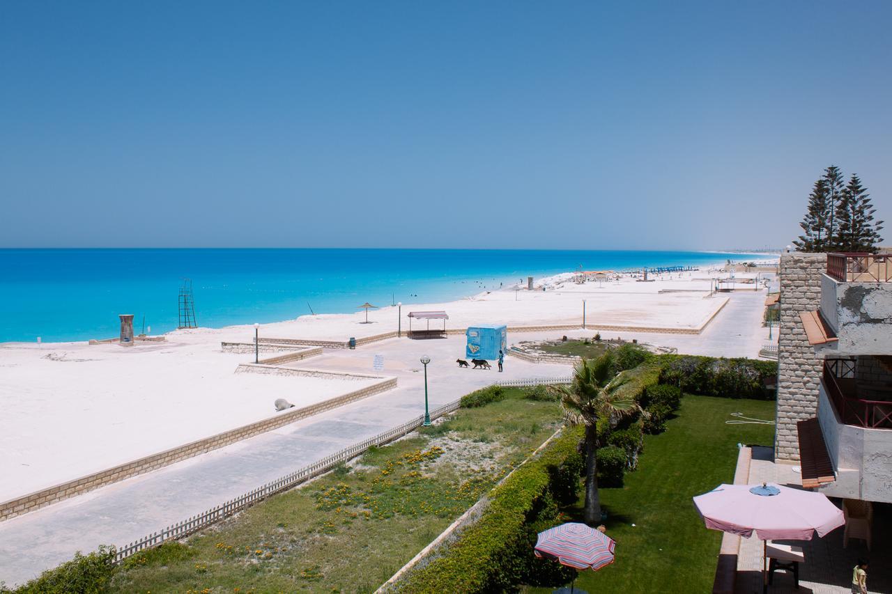 Beachfront Chalet In Green Beach, North Coast El-Alamein Exterior foto